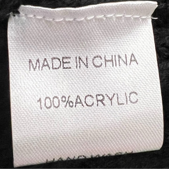 Sweet Generis Oversized Retro Granny Square Sweater - size Medium - Picture 6 of 6